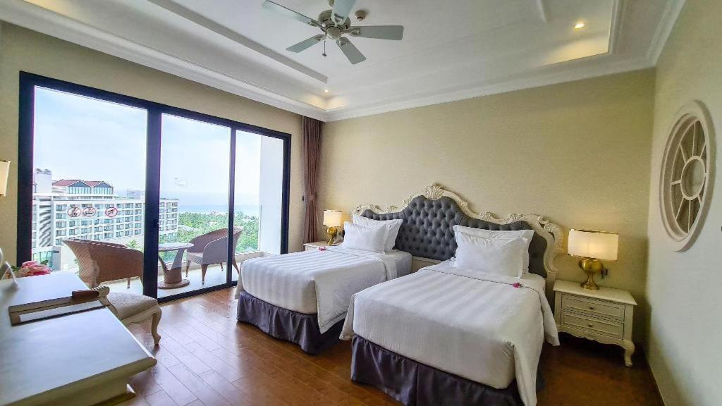 Vinoasis Phu Quoc Hotel Bien Hoa Exterior foto