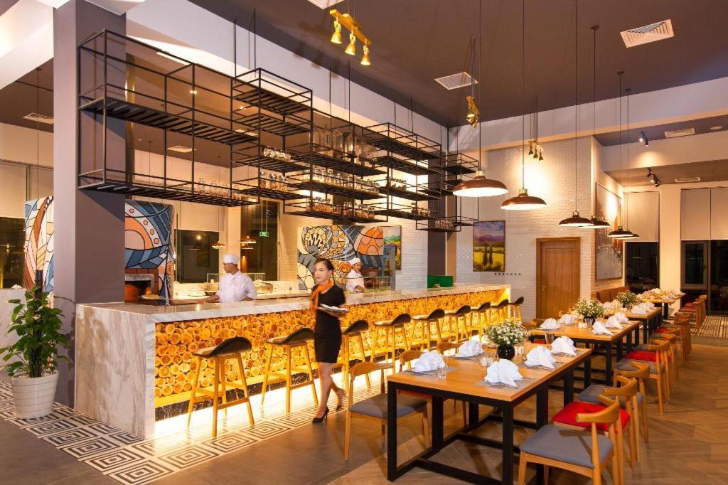 Vinoasis Phu Quoc Hotel Bien Hoa Exterior foto